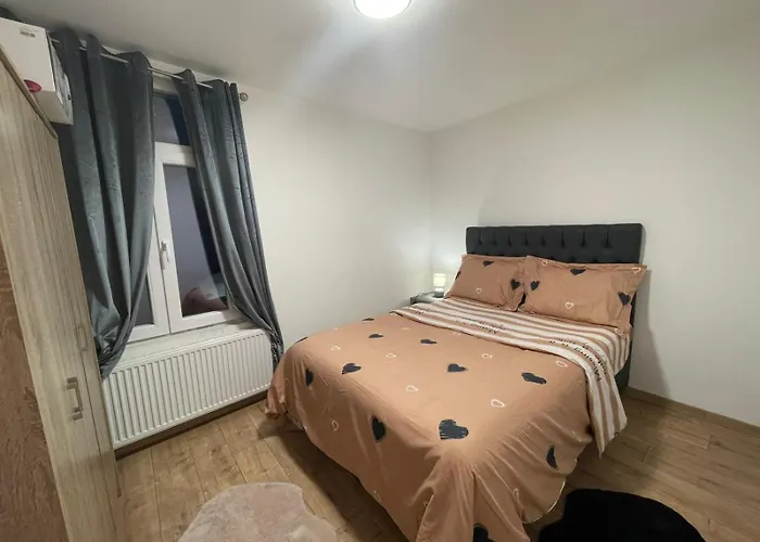 Apartment Maison Fontaine Du Saxophone Dinant